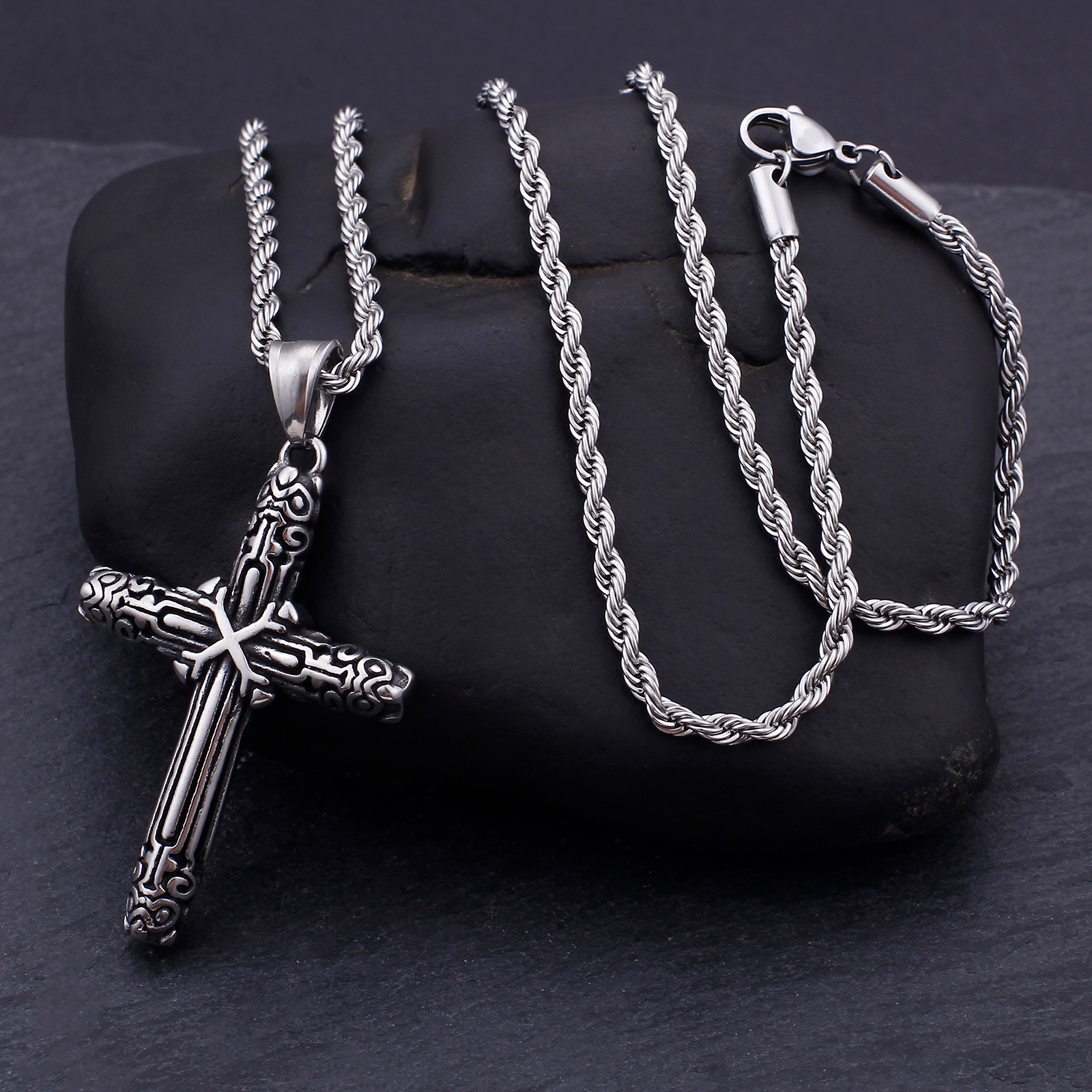 Fongten Retro Cross Blessing P - Men Accessories Singapore avaliação e preço