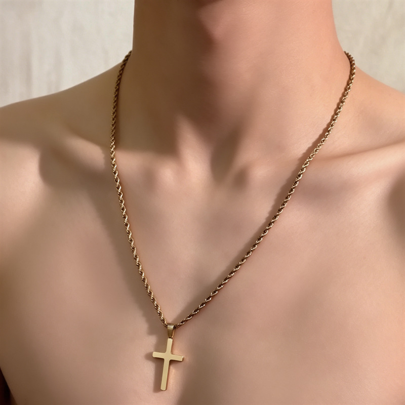 Unisex Cross Pendant Necklace  - Men Accessories Singapore avaliação e preço