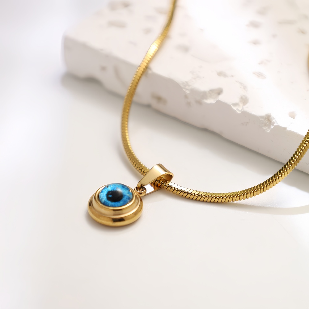 Simple Angel Eyes Pendant Neck - Men Accessories Singapore avaliação e preço